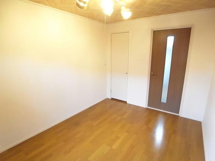 間取り反転タイプ参考写真 プチコーポ花沢