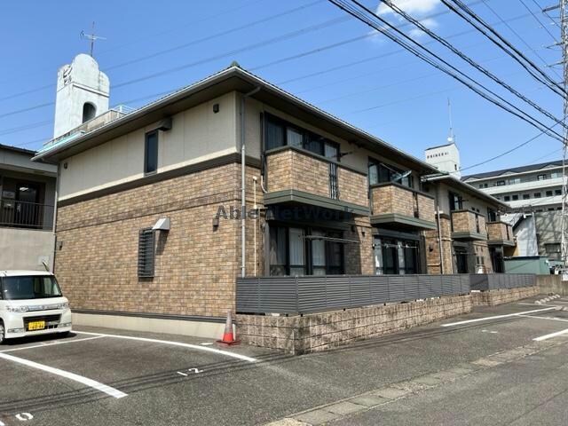 外観 ドミール六条