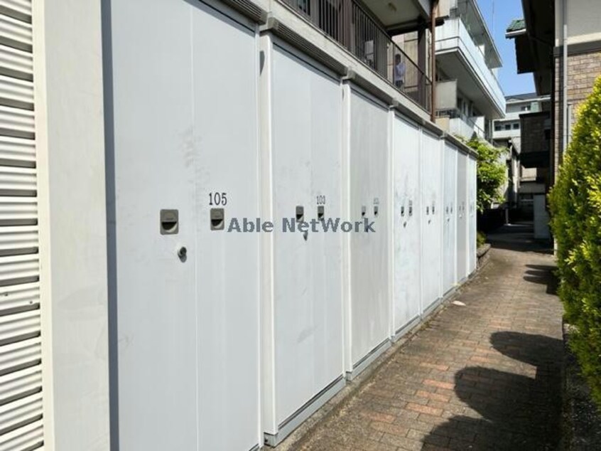 物置 ドミール六条