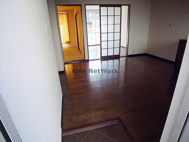 玄関 ビバリーヒルズ　Ⅰ