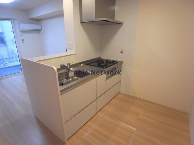 ※同物件・別部屋参考写真（反転） ジュネス