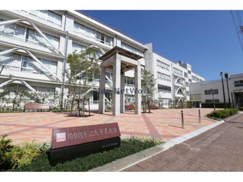 私立済美高校(高等学校/高等専門学校)まで1575m フィノカーサ