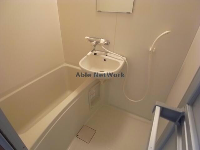 鏡付きバスルーム 第3磯部コーポ　