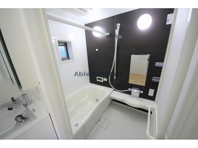 鏡・小窓付きバスルーム エスポワールGIYOU C