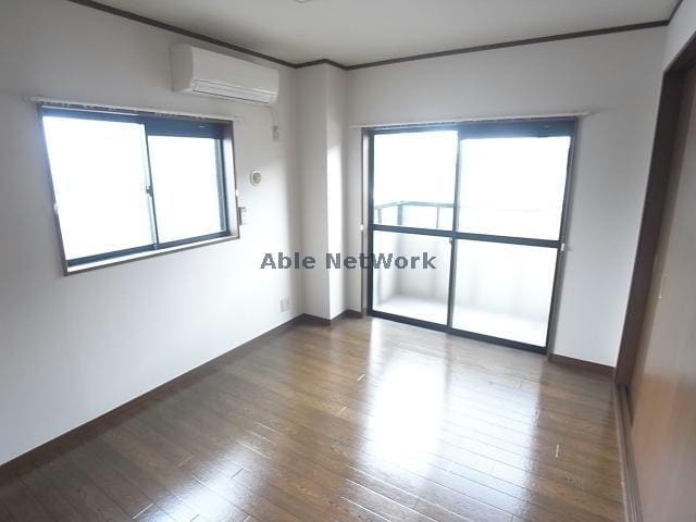  シャルマンハウス