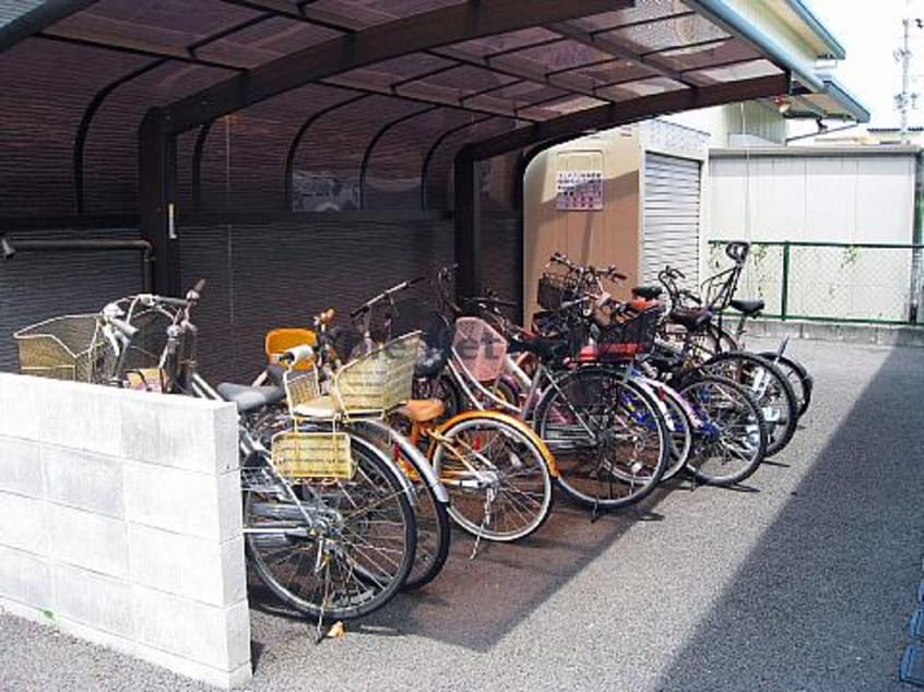  グレイスソシア　Ｂ