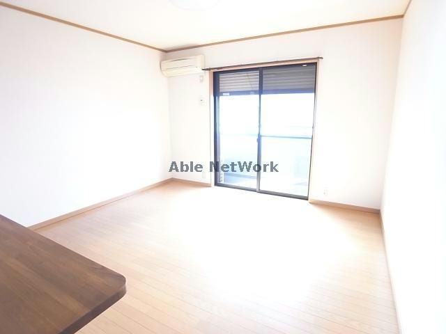  グレイスソシア　Ｂ