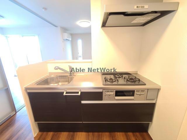 3口のシステムキッチン MAISON　METEOR（メゾン　ミーティア）