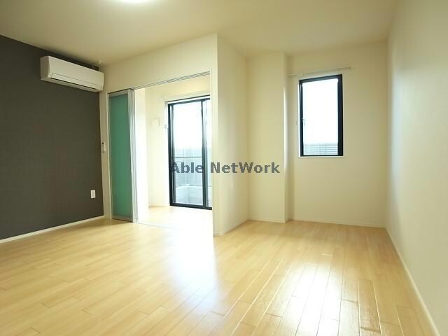  メゾン　ド　アッシュ