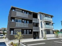 エルフォルク　EAST