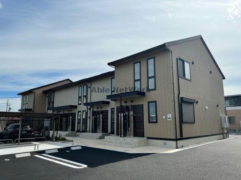 外観 アネシス県庁東