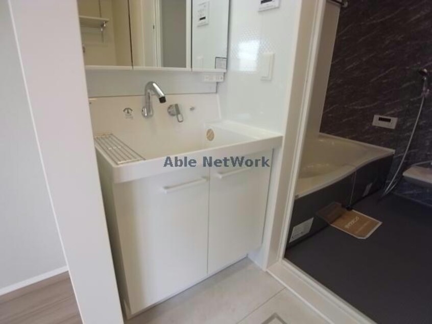 独立洗面台 アネシス県庁東