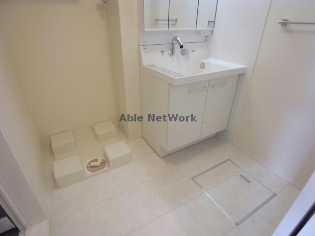 独立洗面台 アネシス県庁東