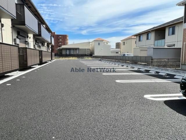 駐車場 アネシス県庁東