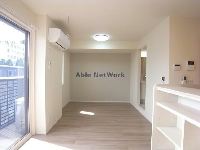 11.9帖リビング アネシス県庁東