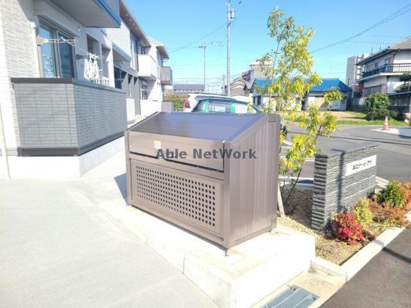  ルミナーレ・アイ　S棟