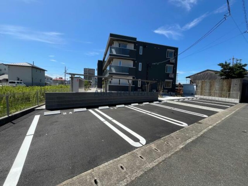  トリシア西岐阜