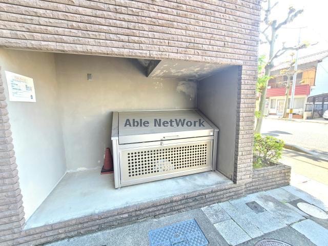  アクシス参番館