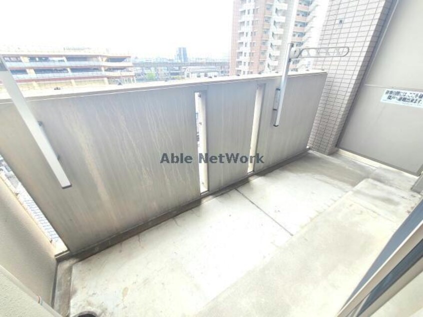  アクシス参番館