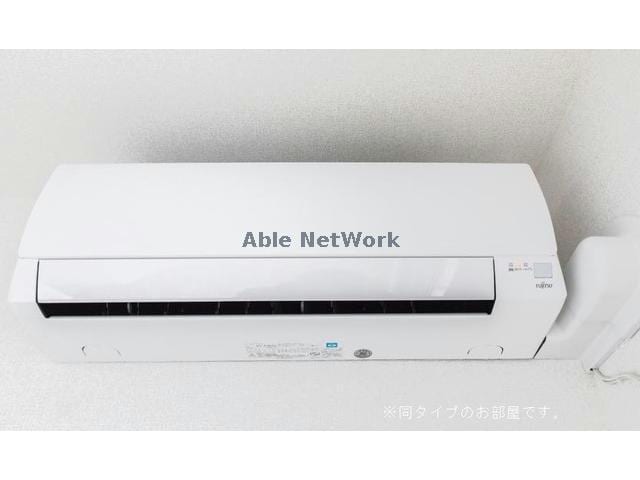  ヴィラ　セレニティ