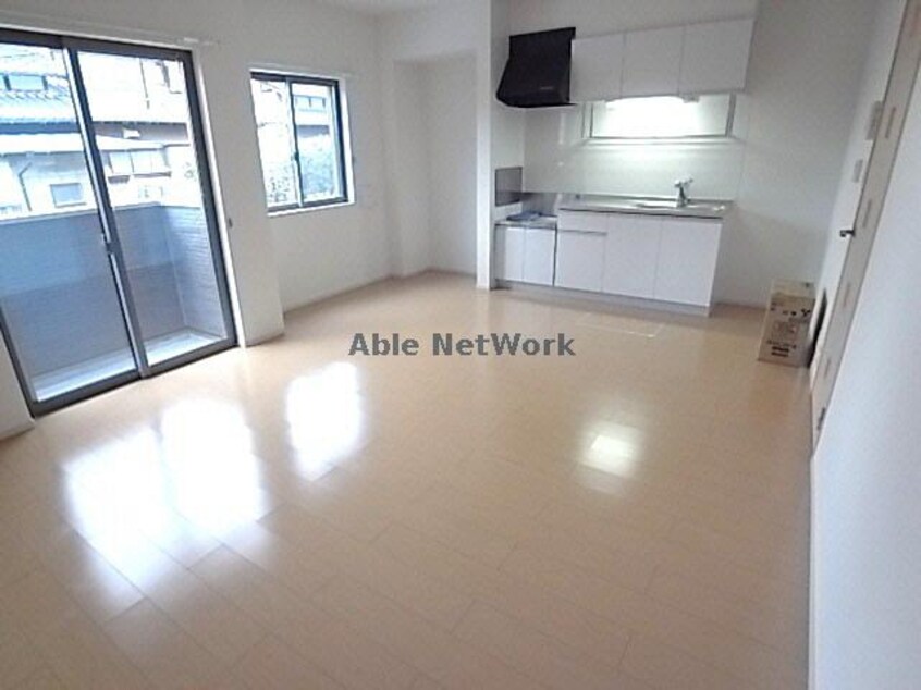  シャルマン・ジョイ