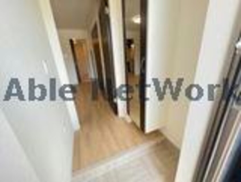  Warm（ヴァルム）