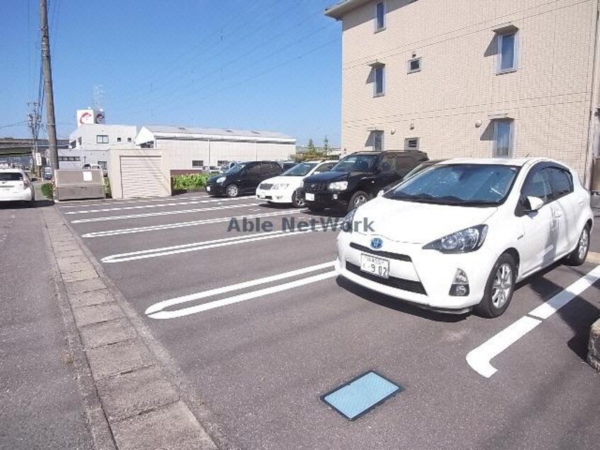  モンシャトー岐南