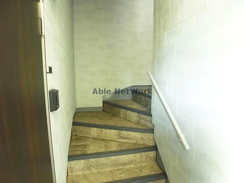  ル・メゾン美園