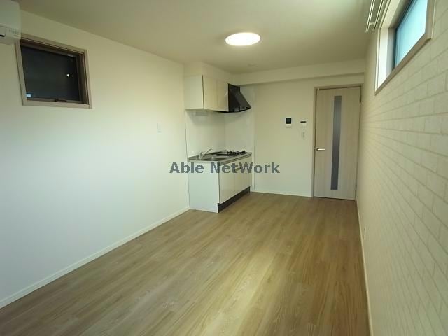  ル・メゾン美園