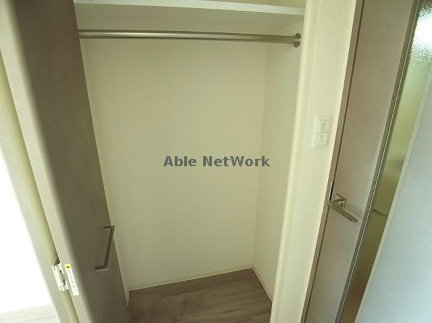 クローゼット プレサンス岐阜ゼクシス