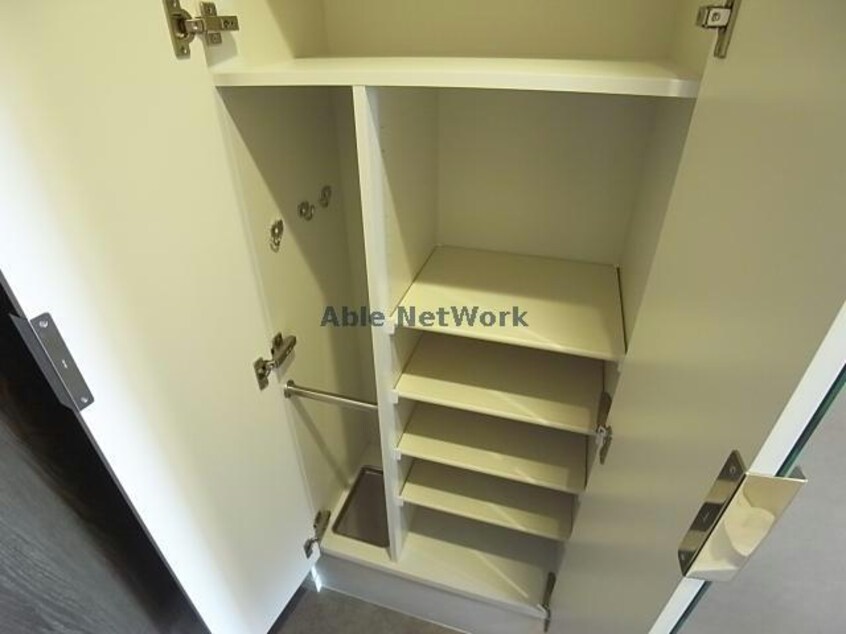 シューズボックス プレサンス岐阜ゼクシス