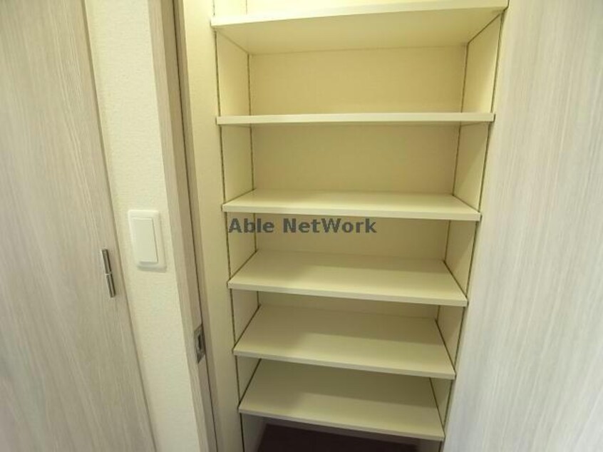 シューズボックス プレサンス岐阜ゼクシス