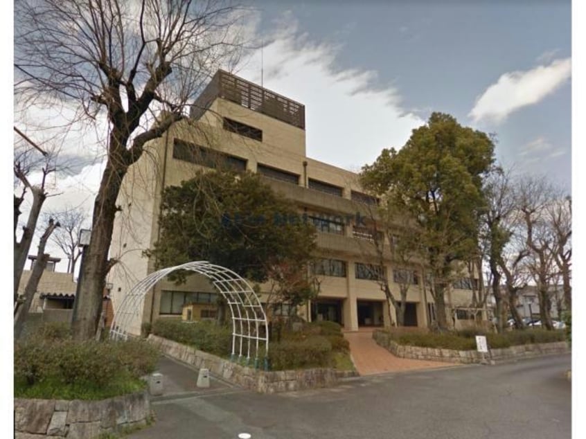 各務原市立中央図書館分館川島ほんの家(図書館)まで5096m グランシャリオⅡ(S)