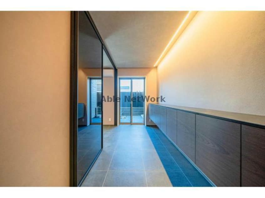  シャーメゾンけやき通り