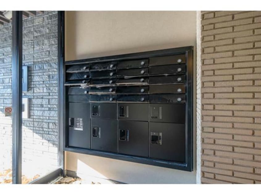  シャーメゾンけやき通り