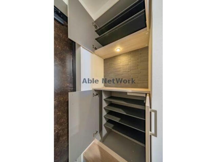  シャーメゾンクレスティーク