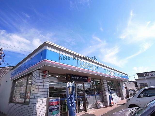 ローソン各務原鵜沼朝日町店(コンビニ)まで663m リジェールガーデンＡ・Ｂ