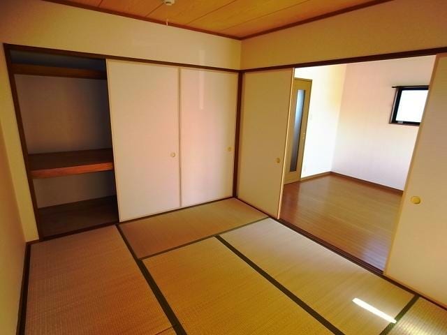  マジェステート