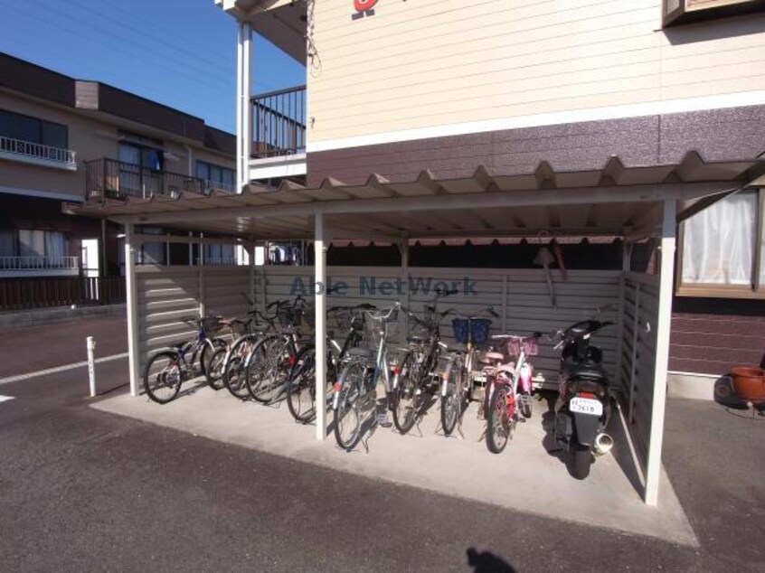  サンパルコ静香