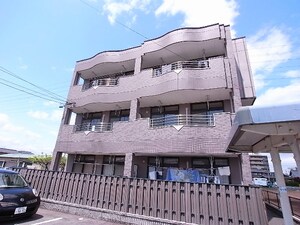 ファミーユ（那加野畑町）