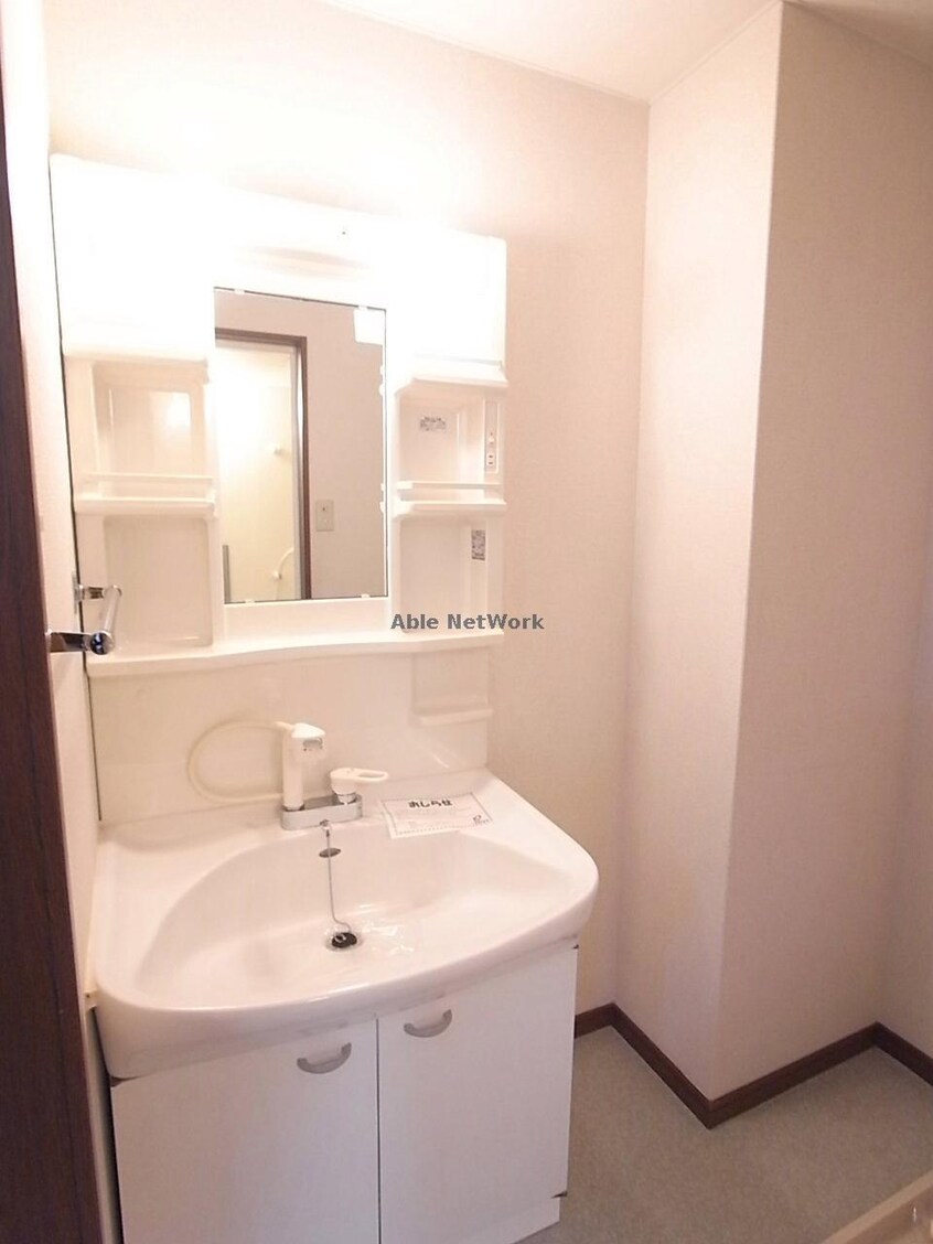 シャワー付き洗面台 ファミールハイムＣ