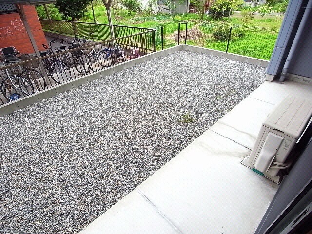 専用庭 グリーンコート(前野町)