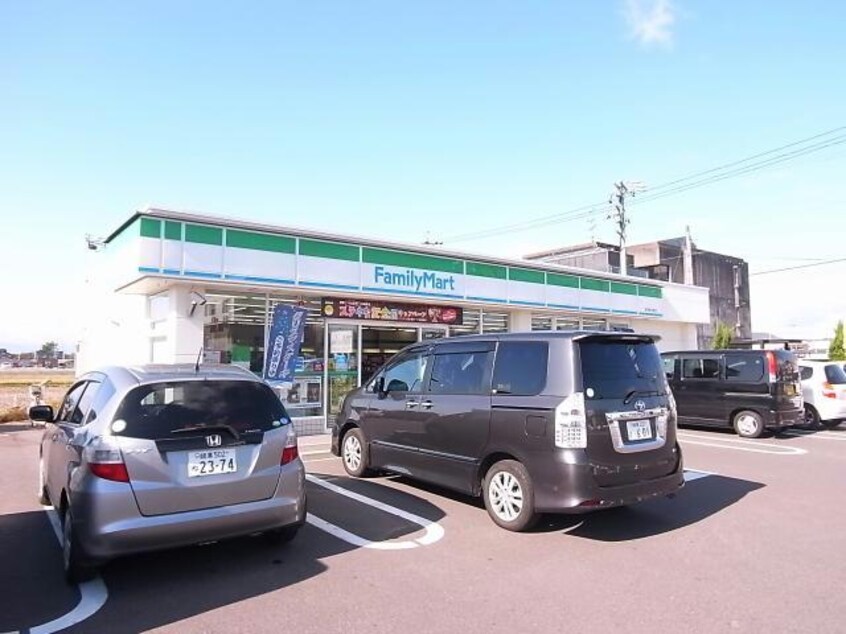 ファミリーマート岐阜日野店(コンビニ)まで462m※※参考写真 モナリエ城見Ⅱ