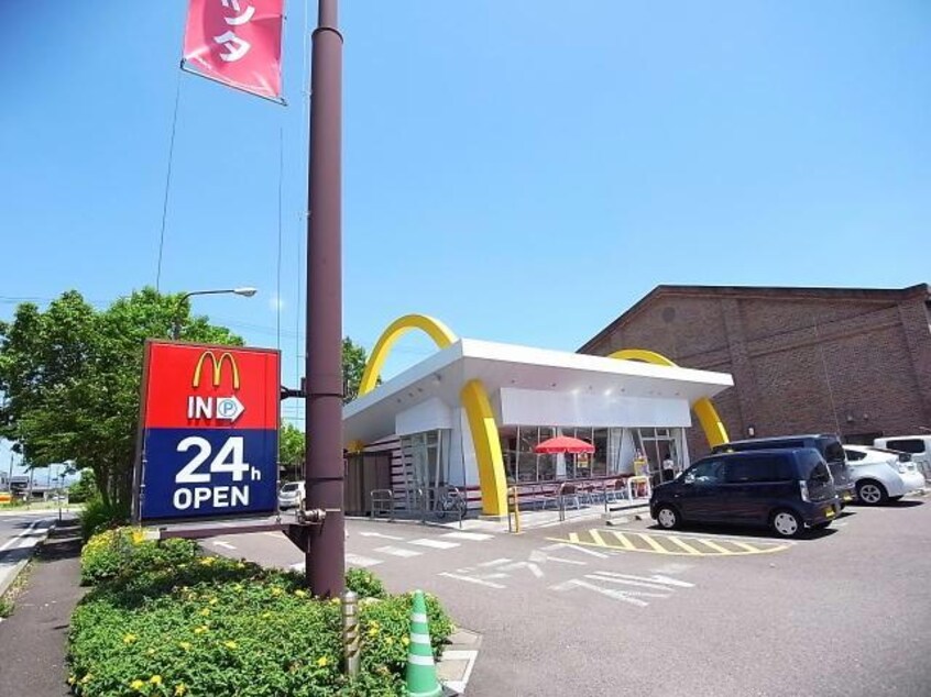 マクドナルドイオンタウン各務原店(その他飲食（ファミレスなど）)まで742m ノース・ウエスト蘇原A