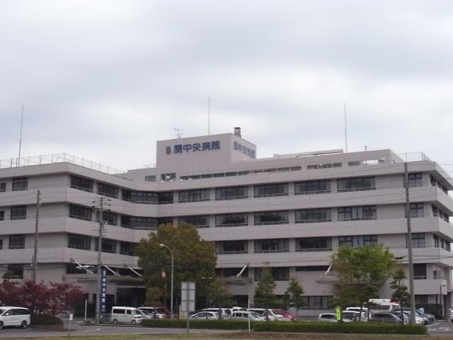 岐阜県厚生農業協同組合連合会中濃厚生病院(病院)まで3174m ボンボニエールＡ・Ｂ・Ｃ