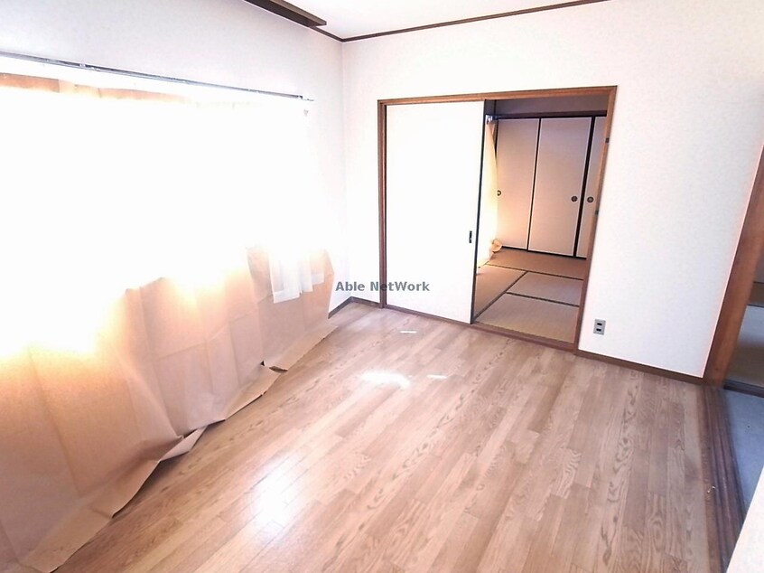  ラ・スォードビル