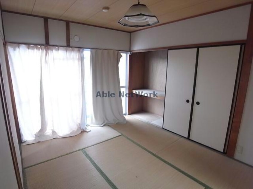  ラ・スォードビル