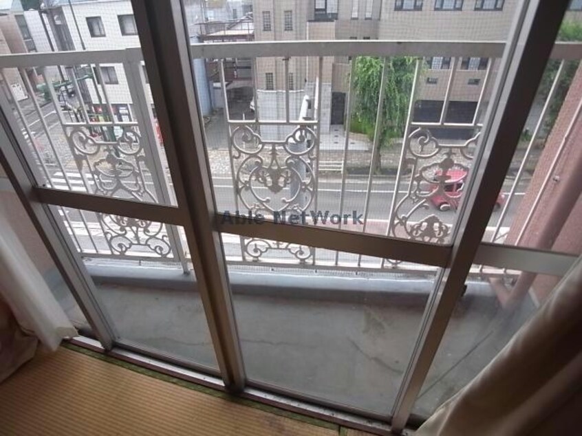  ラ・スォードビル