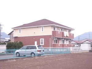 メゾングラース琴塚