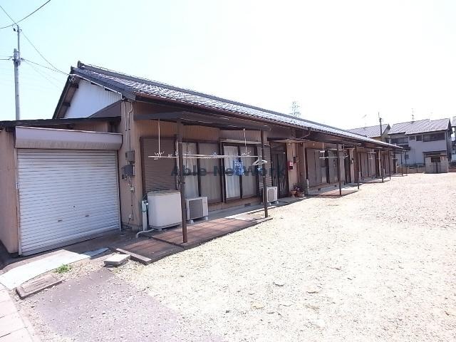  浅野貸家